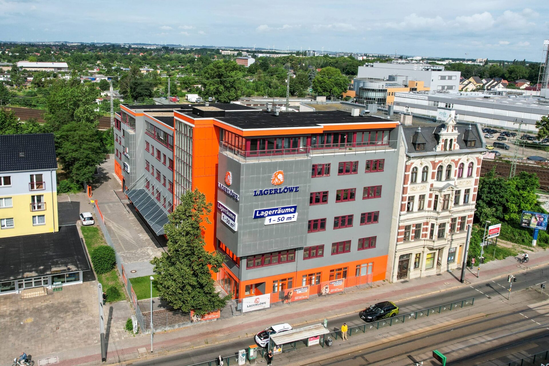 Lagerlöwe Facility Magdeburg